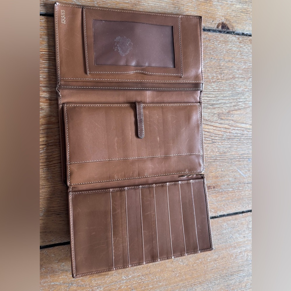 Gucci Vintage Leather Wallet - Picture 5 of 8